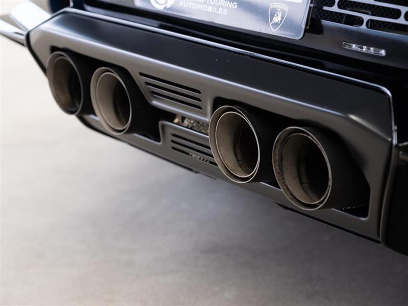 Lamborghini Countach 42