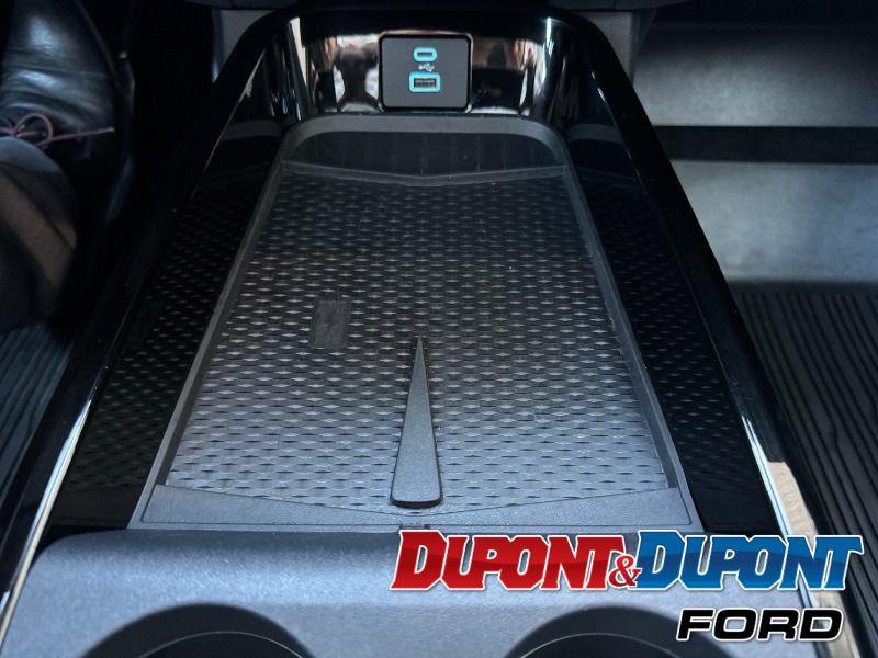 Ford Mustang Mach-e 25