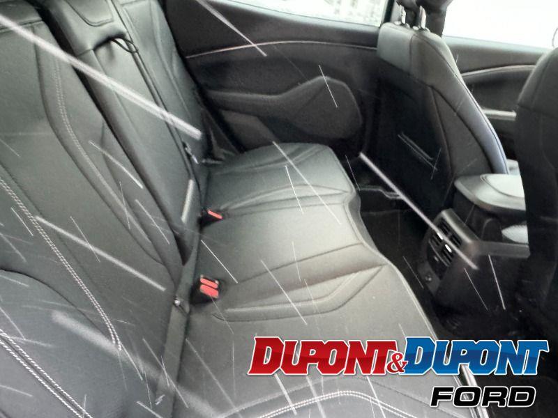 Ford Mustang Mach-e 24