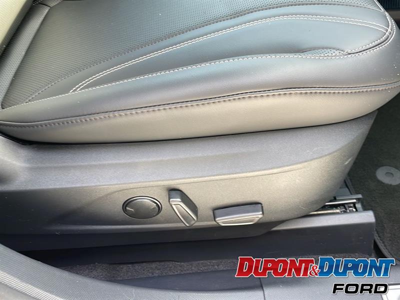 Ford Mustang Mach-e 9