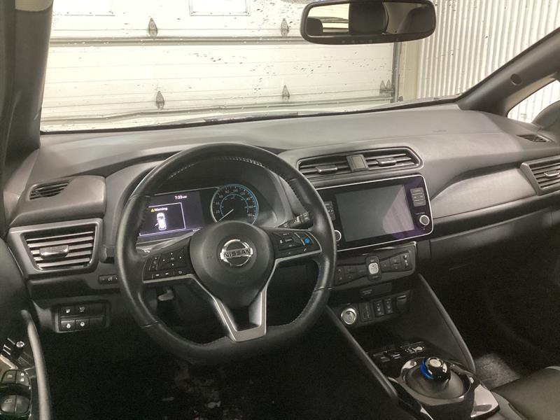 nissan LEAF 2022 - 11