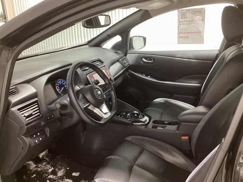 2022 Nissan Leaf - Image 10