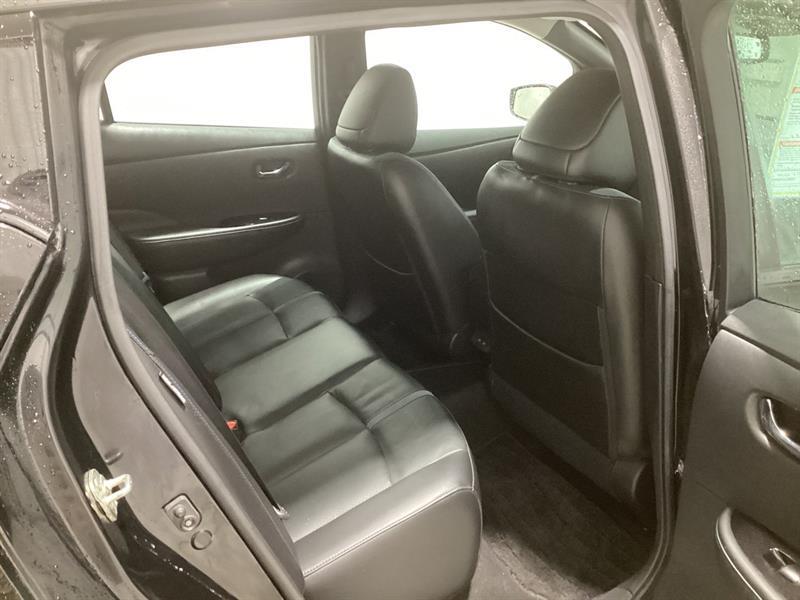 2022 Nissan Leaf - Image 16