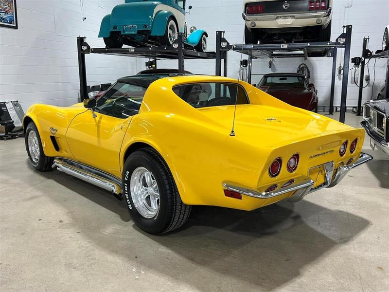 Chevrolet Corvette 3