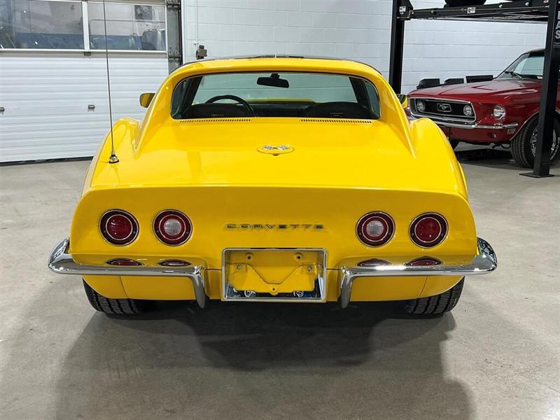 Chevrolet Corvette 4