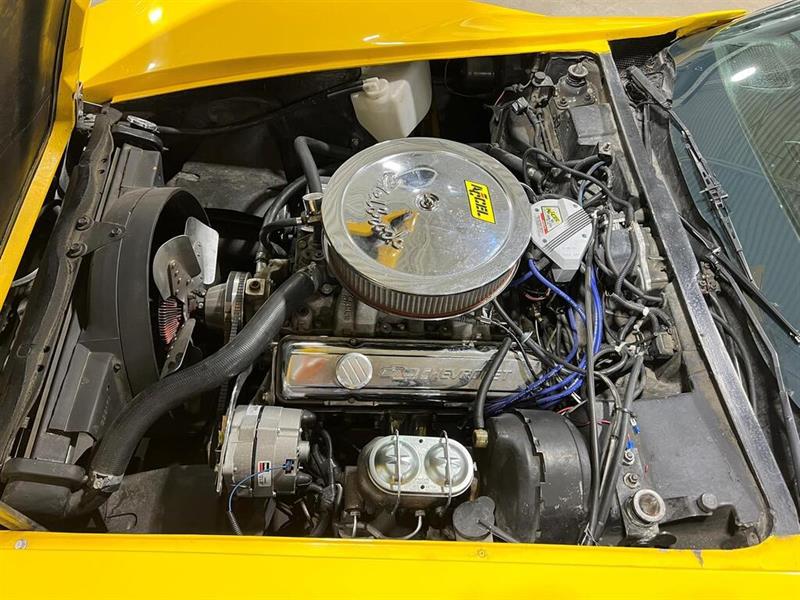 Chevrolet Corvette 21