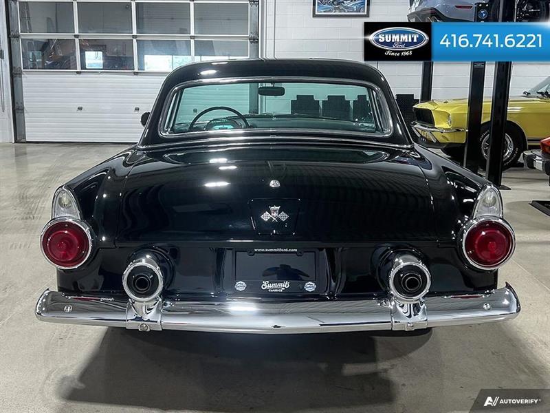 Ford Thunderbird 5
