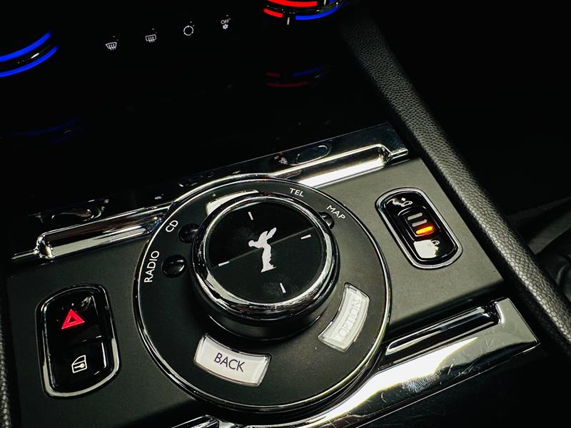 Rolls Royce Silver Wraith 28