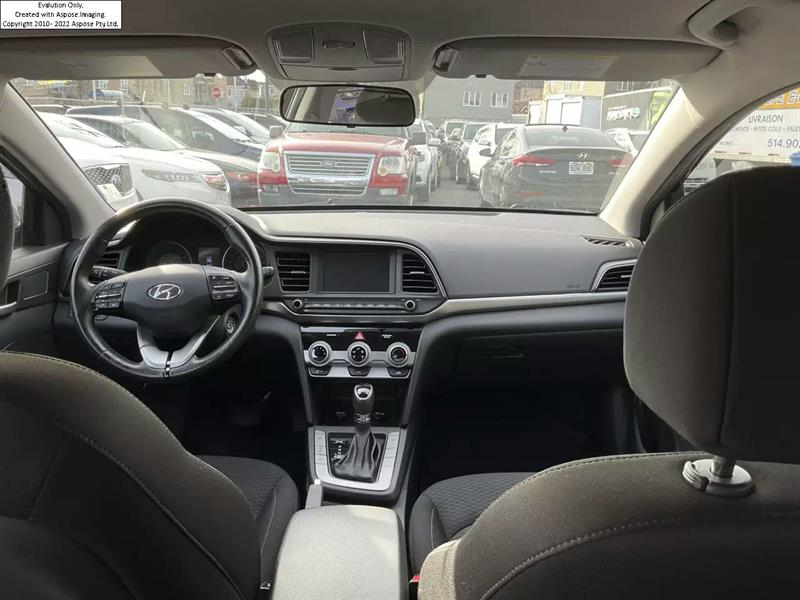 Hyundai Elantra 33