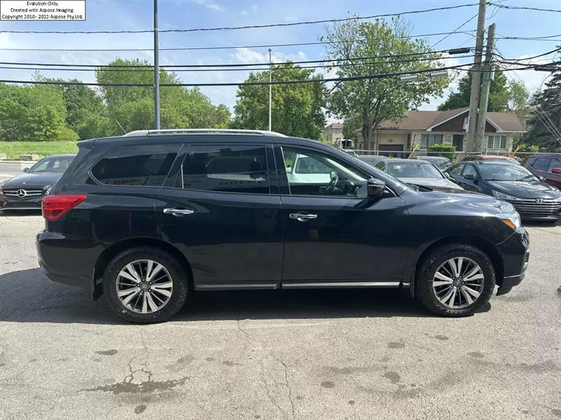 Nissan Pathfinder 9