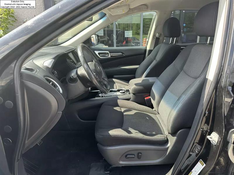 Nissan Pathfinder 17