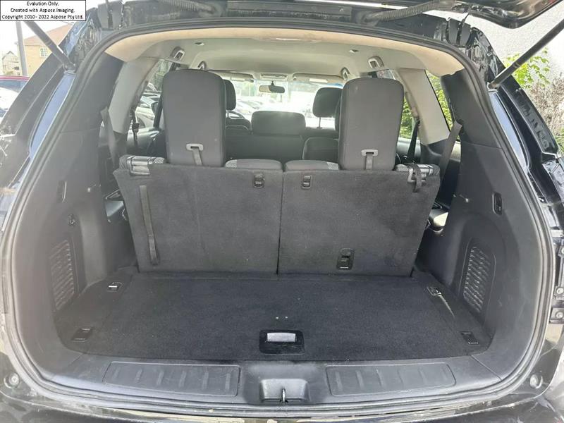 Nissan Pathfinder 20