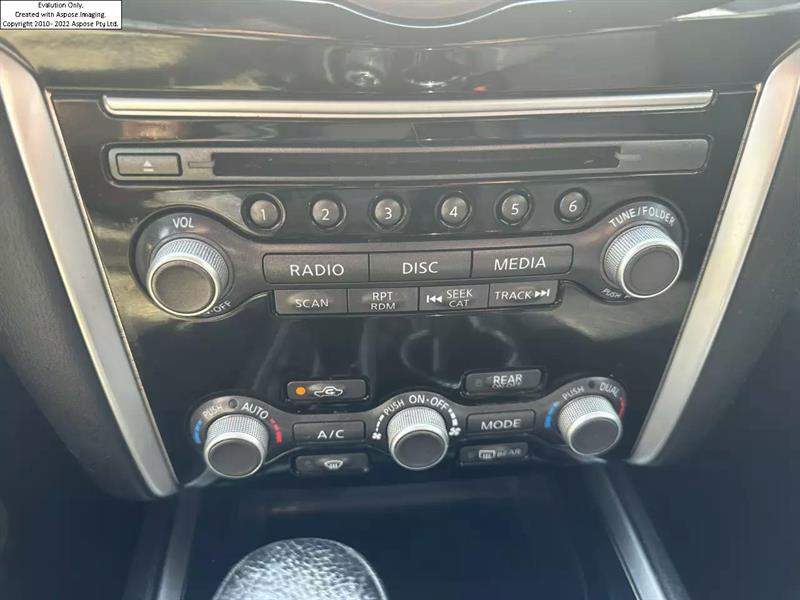 Nissan Pathfinder 35