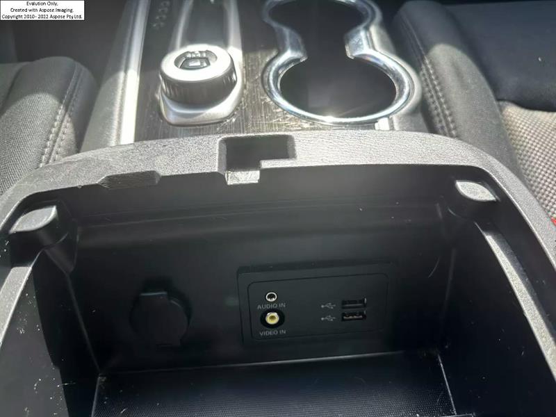 Nissan Pathfinder 38