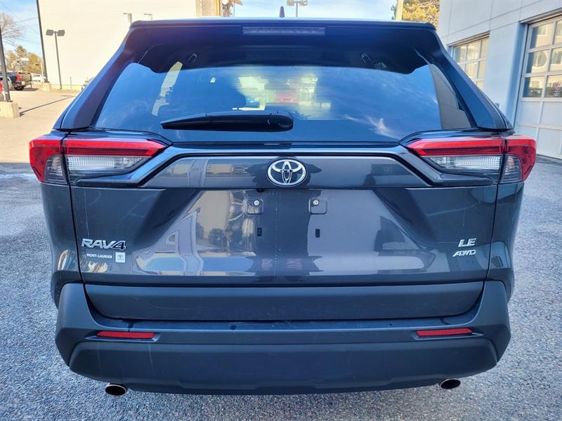 Toyota RAV4 6
