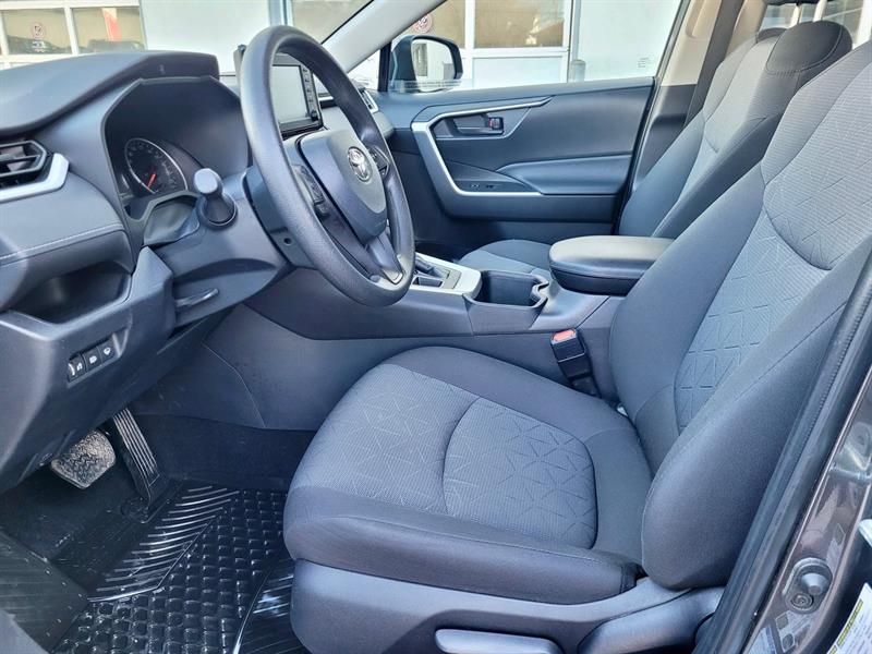 Toyota RAV4 10