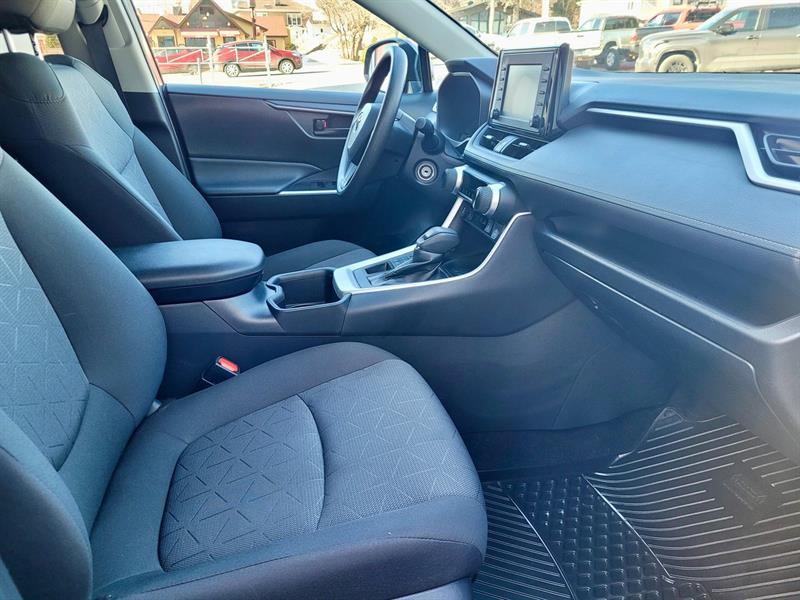 Toyota RAV4 11