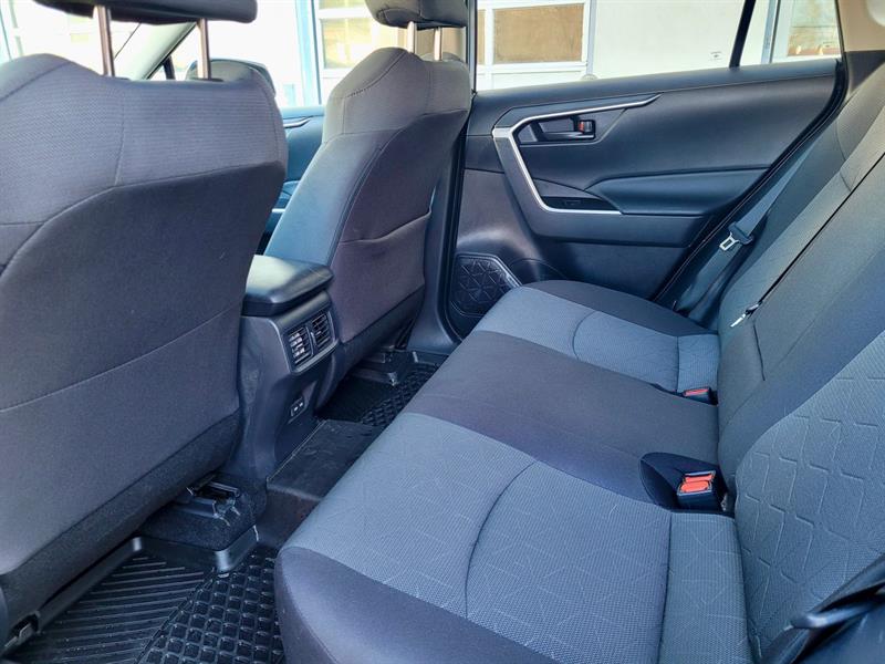 Toyota RAV4 12