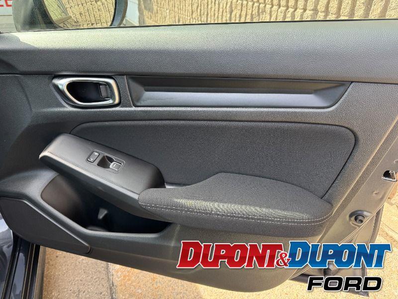 Honda Civic Sedan 23