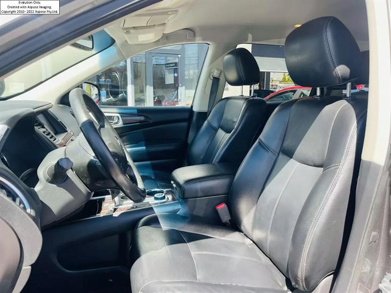 Nissan Pathfinder 12