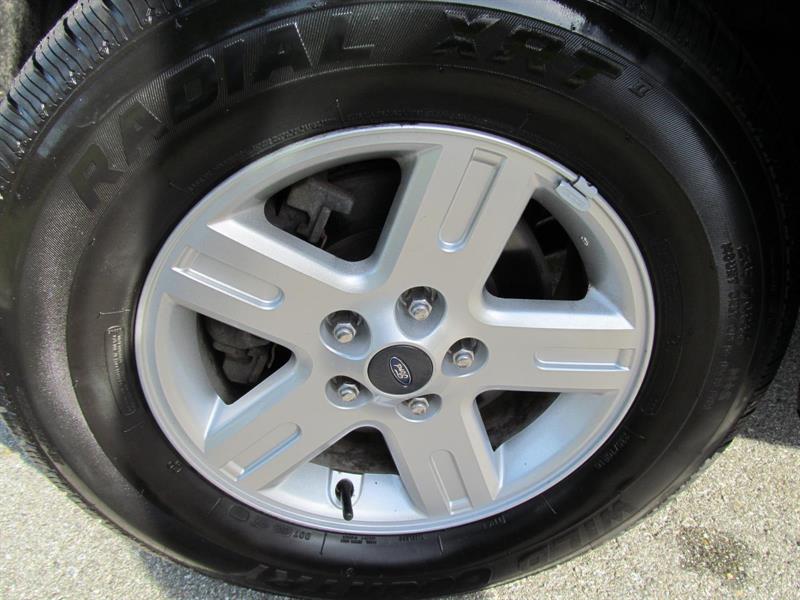 ford Escape 2005 - 18