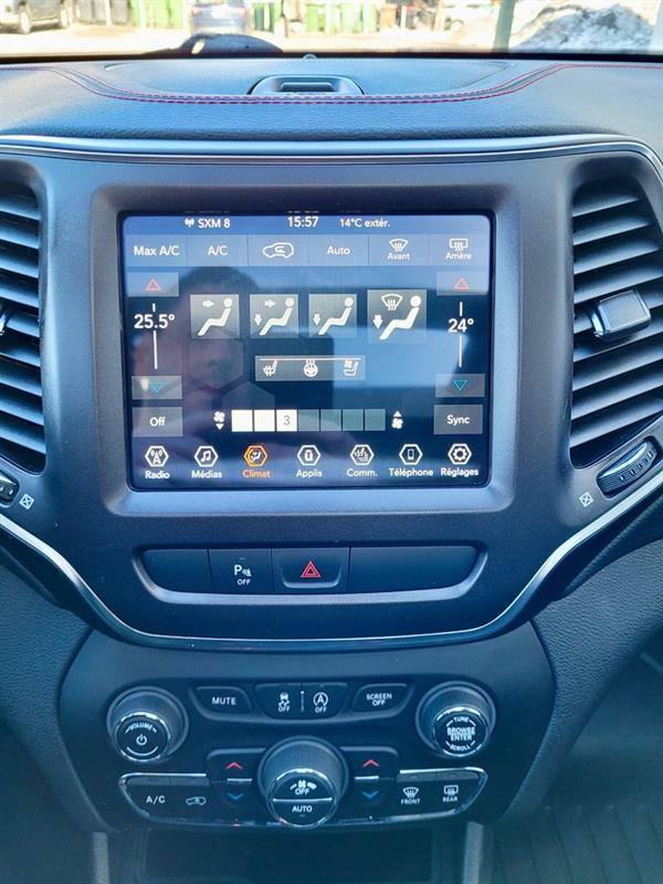 Jeep Cherokee 15