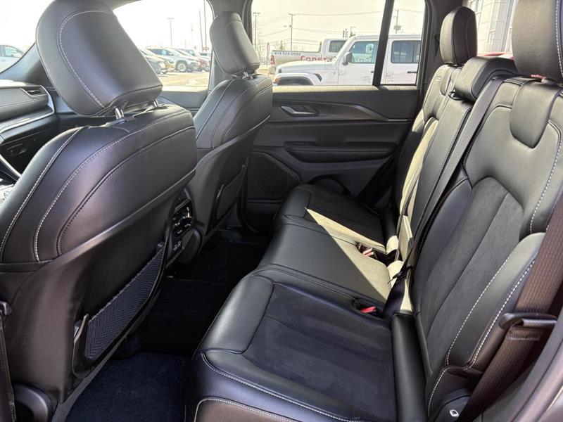 Jeep Grand Cherokee 13