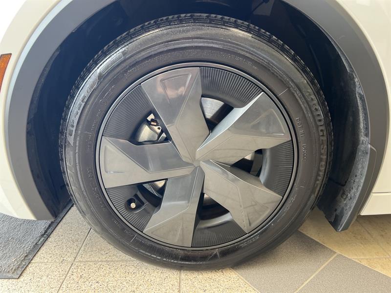 Toyota Prius Prime 11