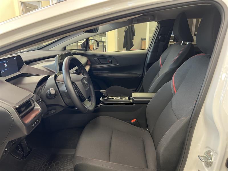 Toyota Prius Prime 23