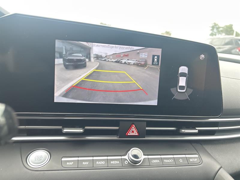 hyundai Elantra 2022 - 11