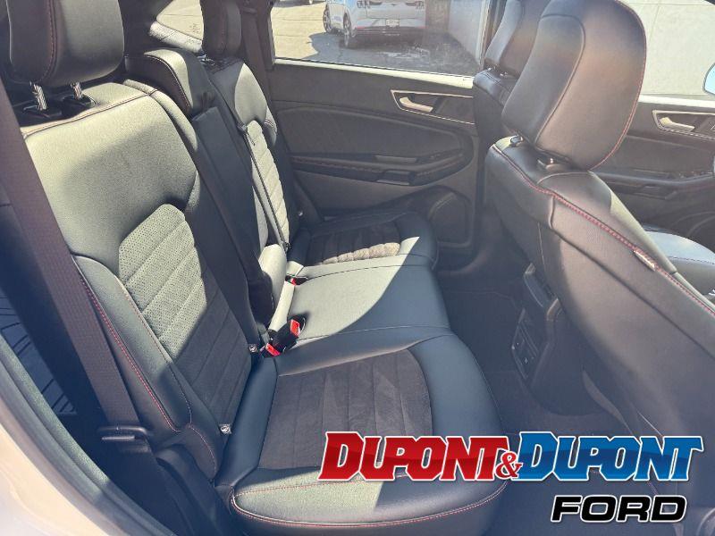 Ford Edge 23