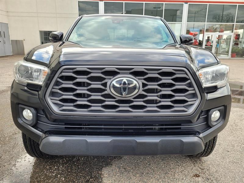 Toyota Tacoma 2