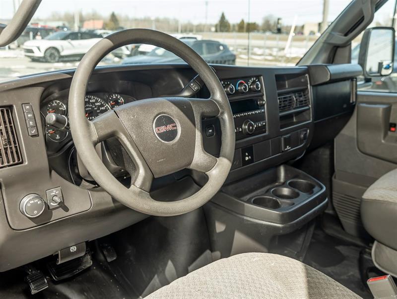 gmc Savana cargo 3500 2017 - 2