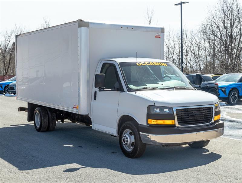 gmc Savana cargo 3500 2017 - 9