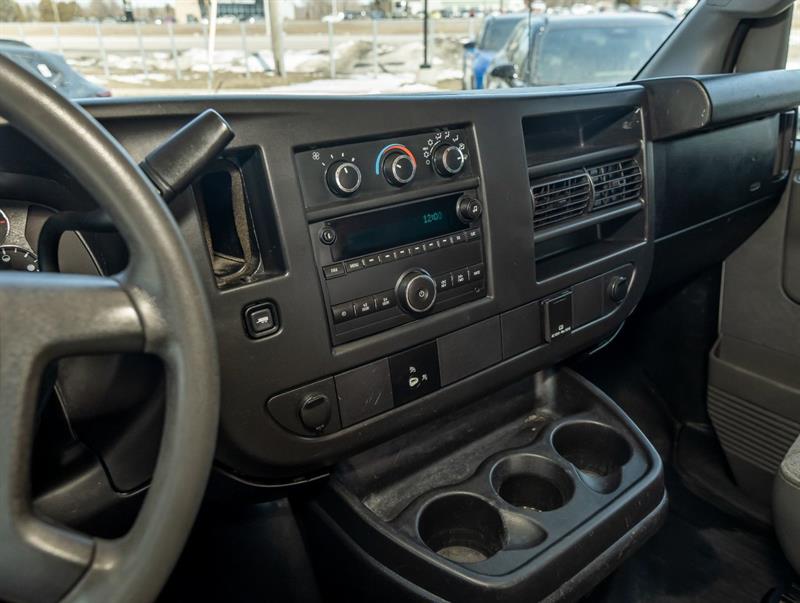 gmc Savana cargo 3500 2017 - 14