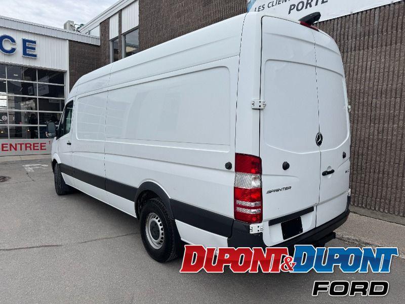 Mercedes-Benz Sprinter Cargo Van 3