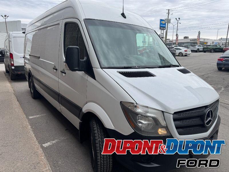 Mercedes-Benz Sprinter Cargo Van 6