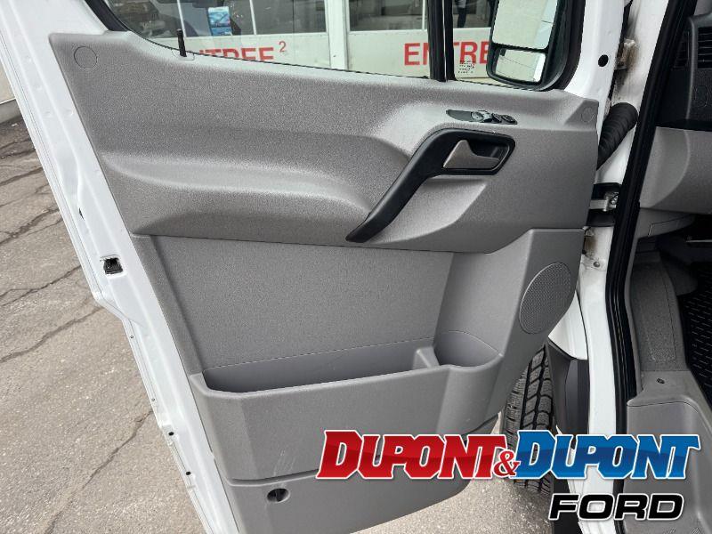 Mercedes-Benz Sprinter Cargo Van 10