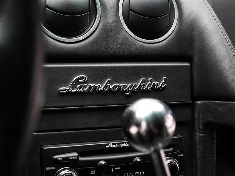 Lamborghini Murciélago 11