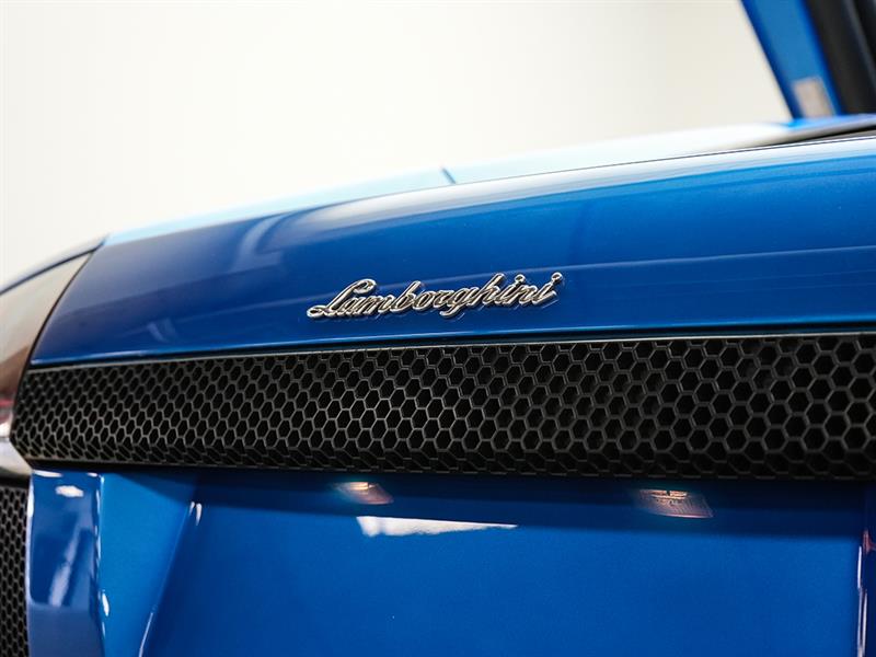 Lamborghini Murciélago 14