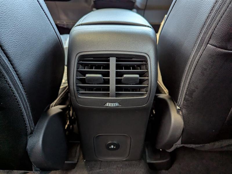 Ford Escape 26