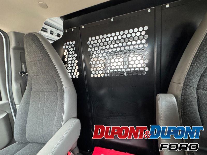 Chevrolet Express Cargo Van 28