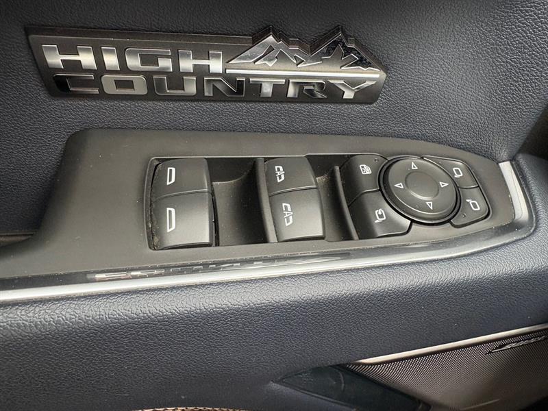 Chevrolet Silverado 1500 18