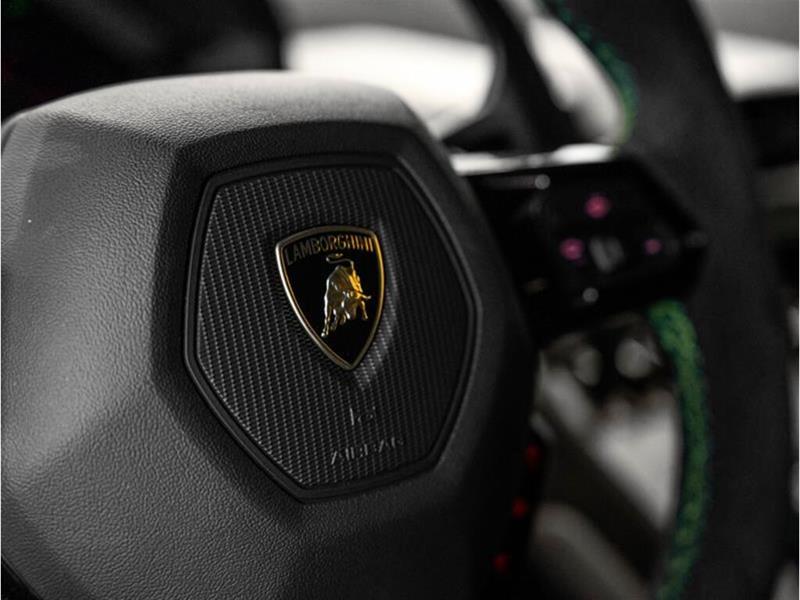 Lamborghini Huracán 18