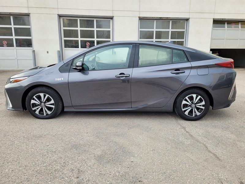 Toyota Prius Prime 9