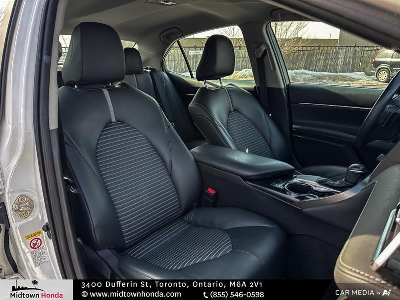 toyota Camry 2018 - 26