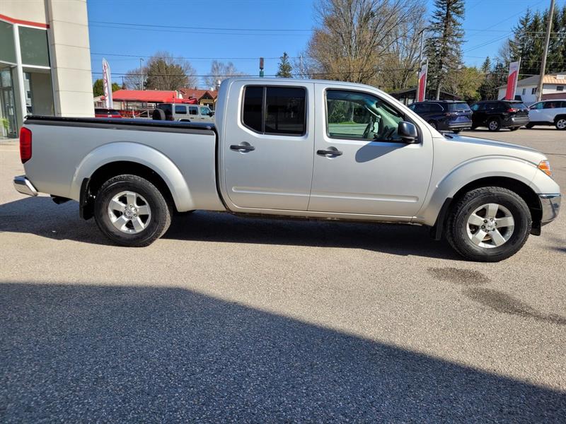 Nissan Frontier 4