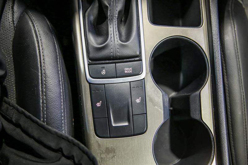 kia Optima Hybride 2019 - 24