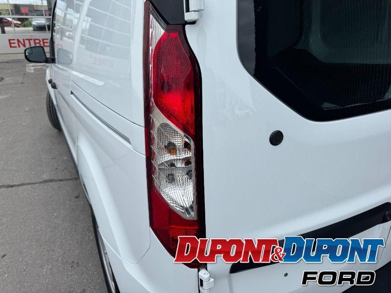 Ford Transit Connect 9