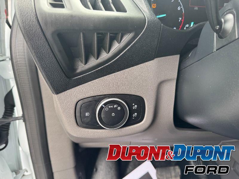 Ford Transit Connect 21